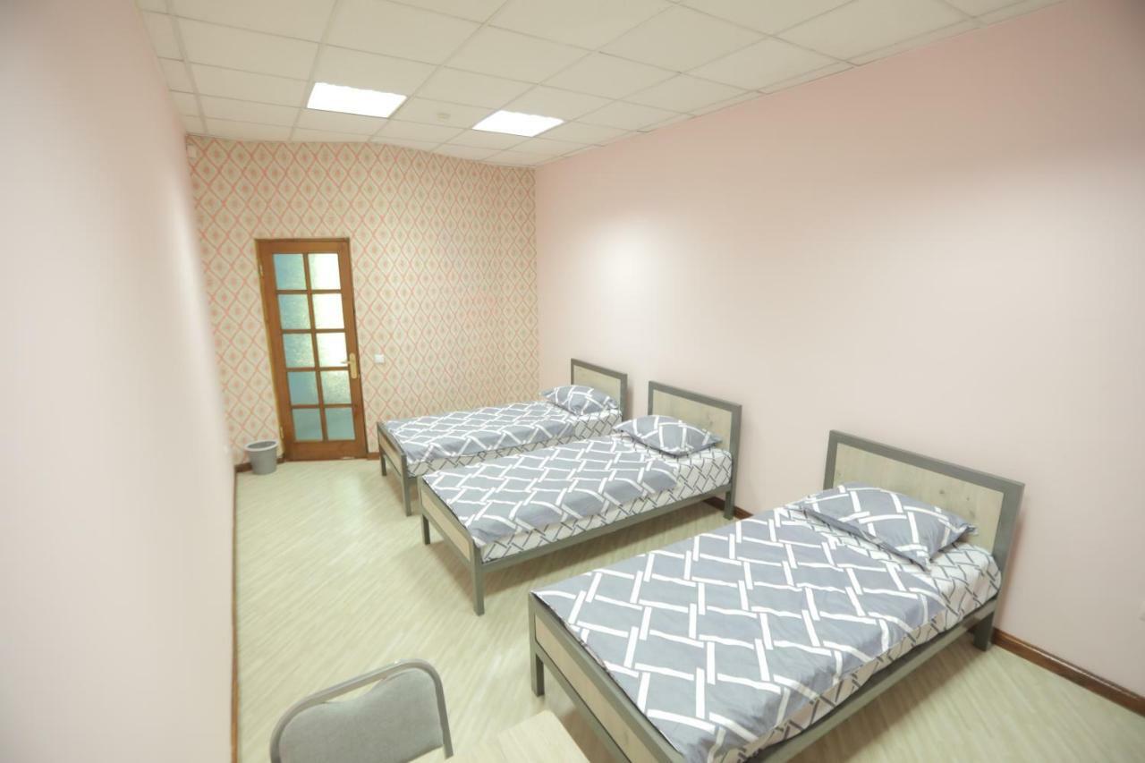 The Top Hostel Tashkent Ngoại thất bức ảnh